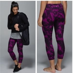 Lululemon Wunder Under Crop II *Full-On Luon